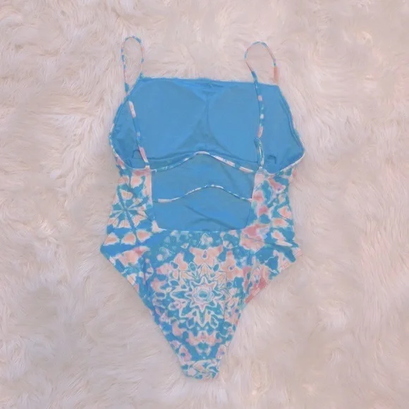 Victoria Secret Bathing-suit - Picture 3 of 5